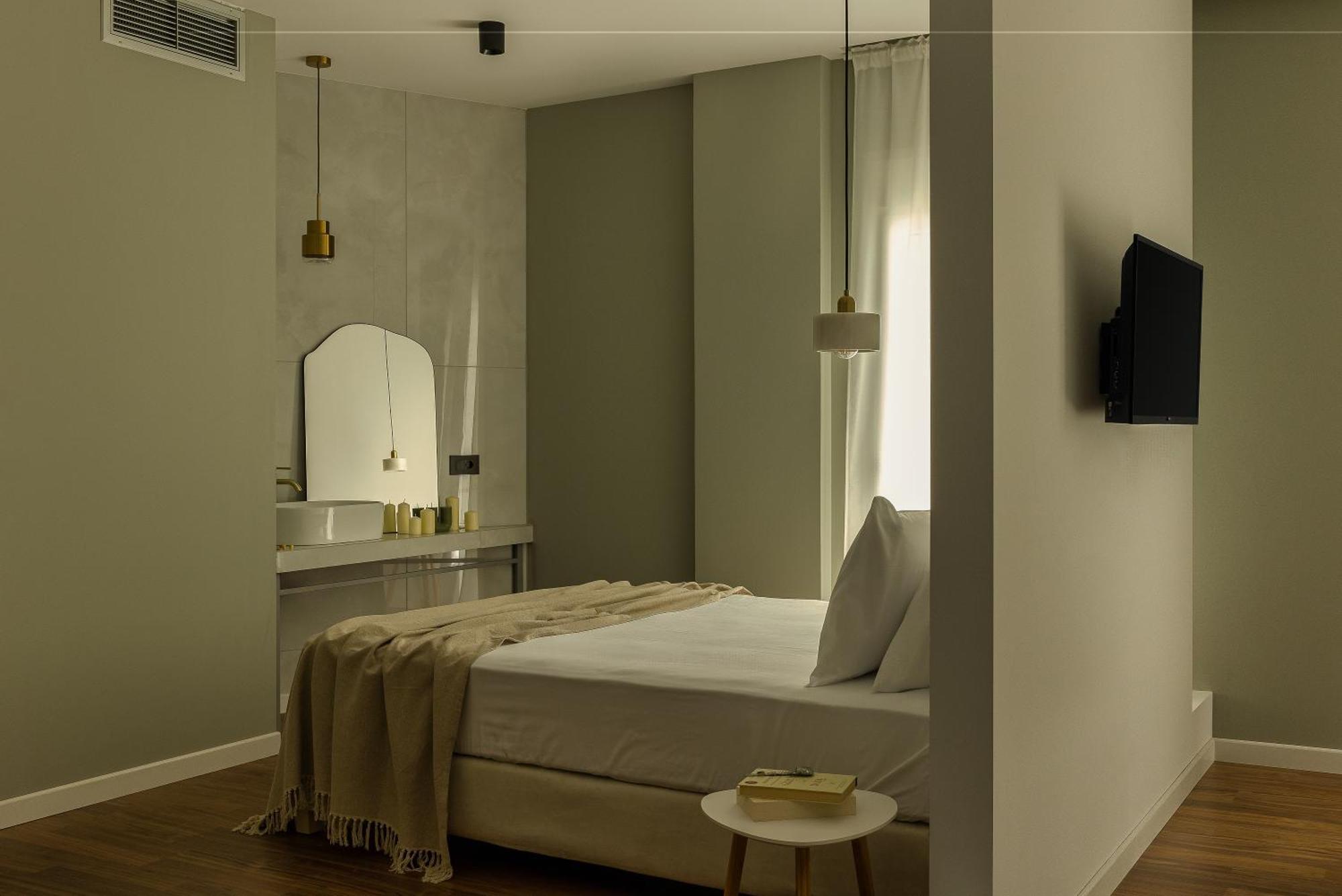 The Offset Apartment Ioannina Bagian luar foto