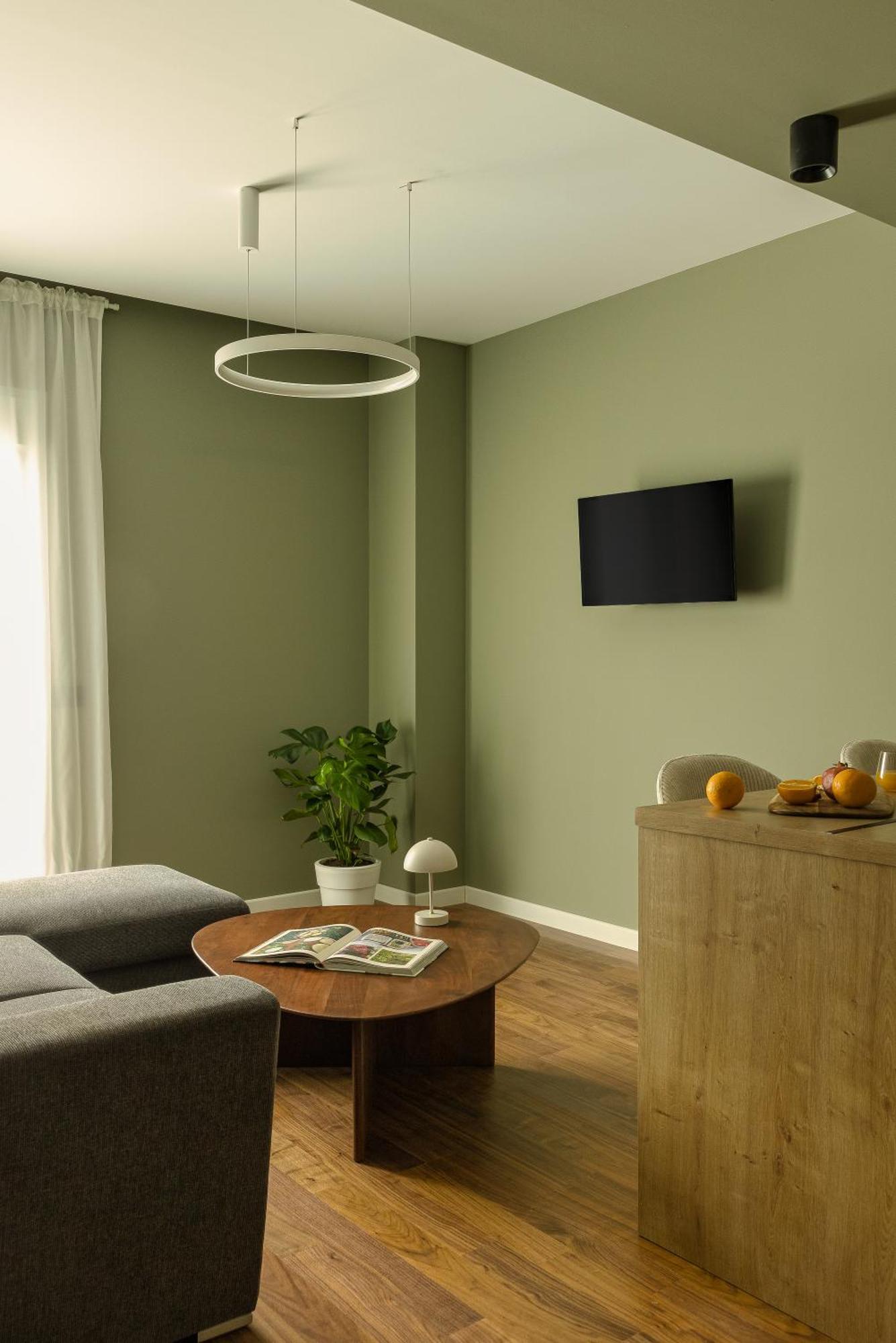 The Offset Apartment Ioannina Bagian luar foto
